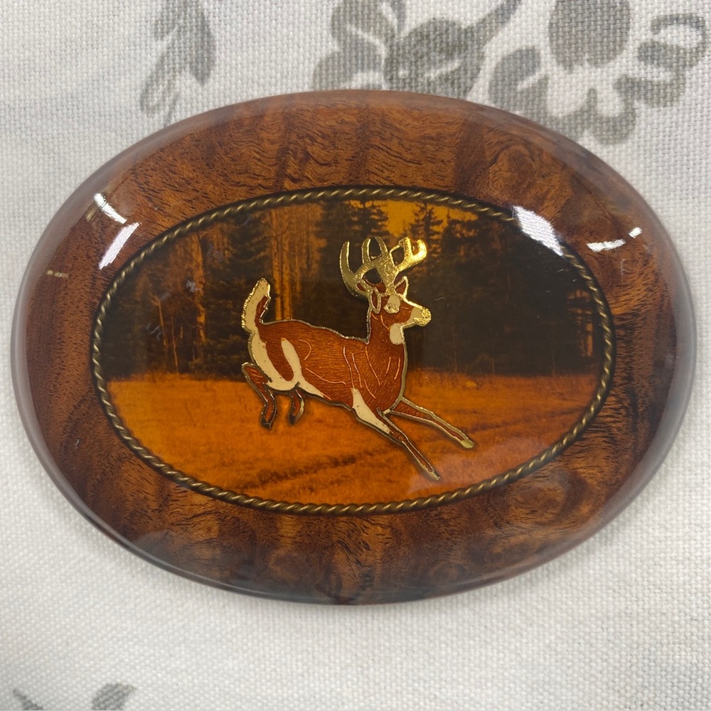 Inlaid DEER - Vintage Glossy Wood
Artisan Belt‎ Buckle - Perfect Hunters
Gift!